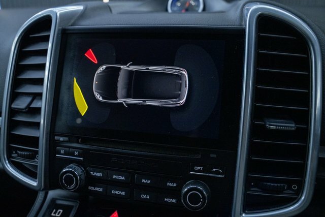 Porsche Cayenne   #28