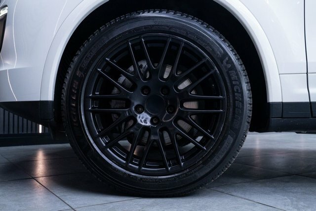 Porsche Cayenne 3.0 Td V6 Platinum Edition Suv Tiptroni White #5