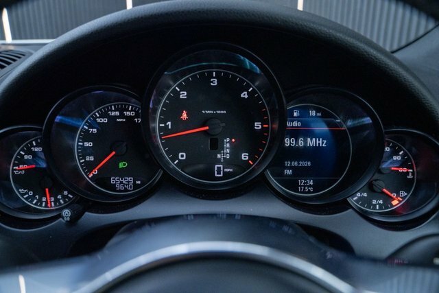 Porsche Cayenne   #25