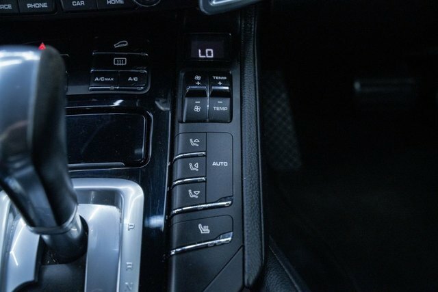 Porsche Cayenne   #19