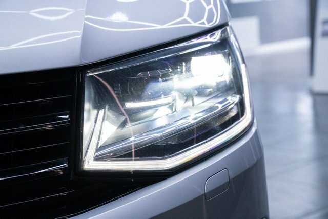 Volkswagen Caravelle 2.0 Bitdi Bluemotion Tech Executive Mpv Silver #4