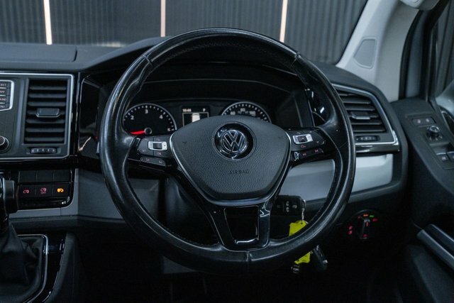 Volkswagen Caravelle Mpv  #19