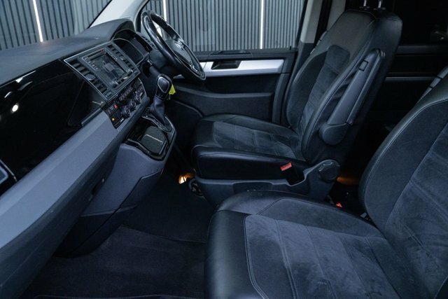 Volkswagen Caravelle Mpv  #28