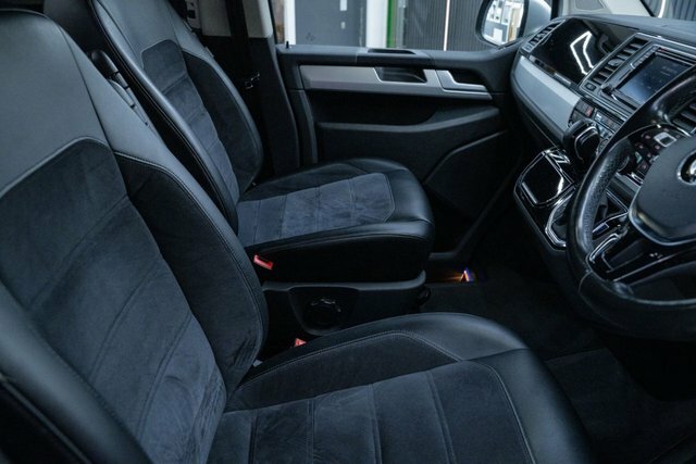 Volkswagen Caravelle Mpv  #14