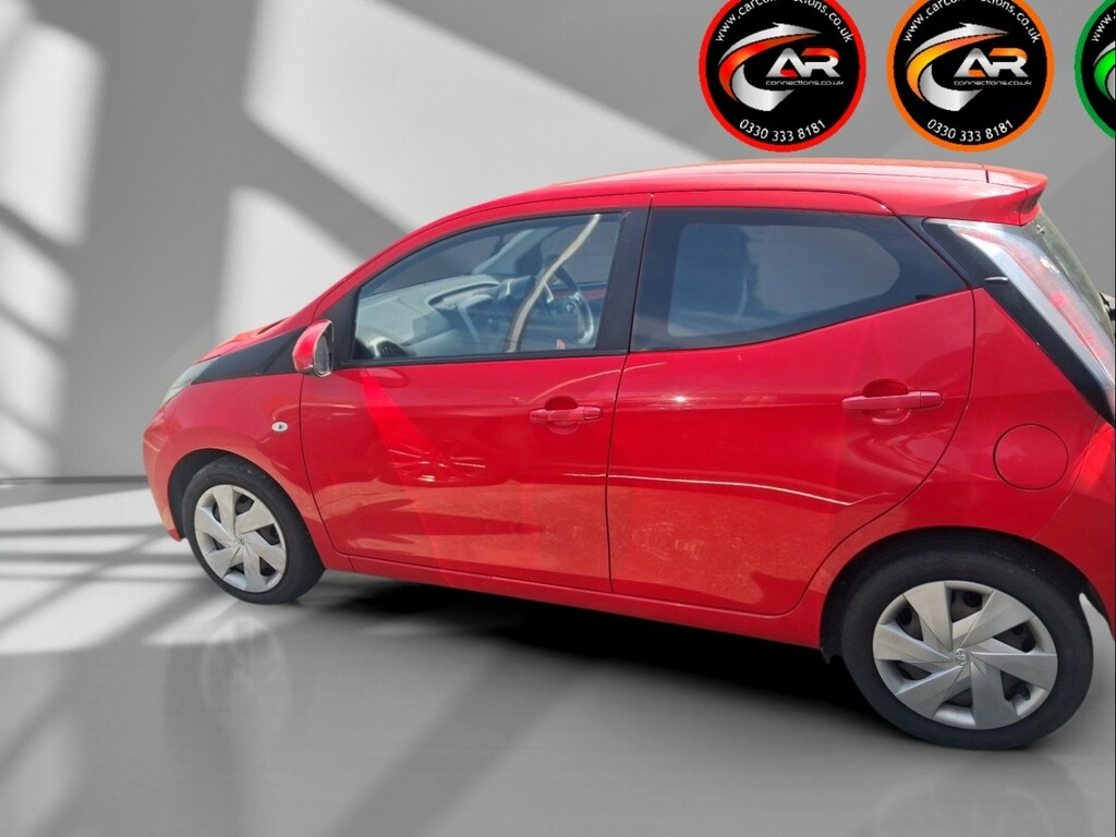 Toyota Aygo Other Hatchback 2014 - 2018 20152015 MT15YKH Red #2