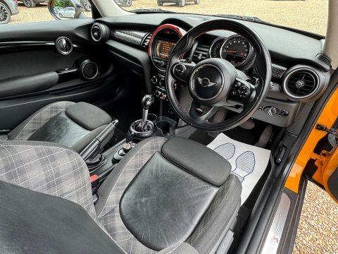 Mini Hatch 2.0 Cooper S Orange #2