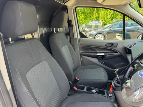 Ford Transit Connect 1.5 Ecoblue 120Ps Limited Van Powershift Black #32