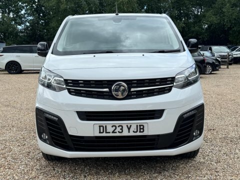 Vauxhall Vivaro 1.5 Turbo D White #2