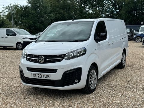 Vauxhall Vivaro 1.5 Turbo D White #4