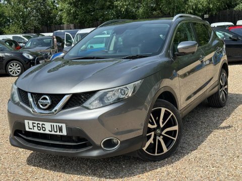 Nissan Qashqai 1.6 Dci Tekna Grey