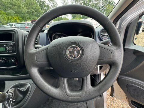 Vauxhall Vivaro Cdti 2900 Ecoflex Panel White #26