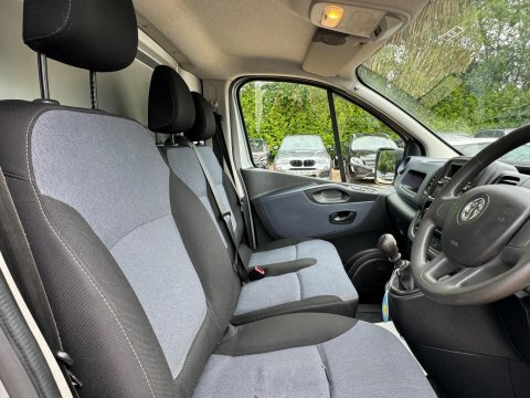 Vauxhall Vivaro Cdti 2900 Ecoflex Panel White #22