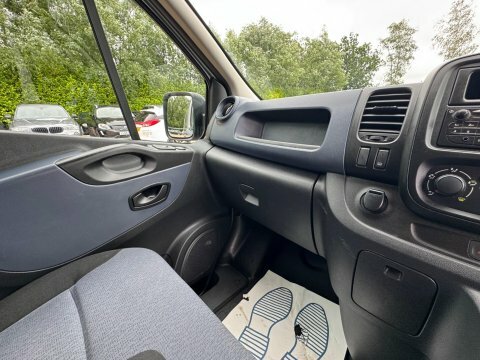 Vauxhall Vivaro Cdti 2900 Ecoflex Panel White #24