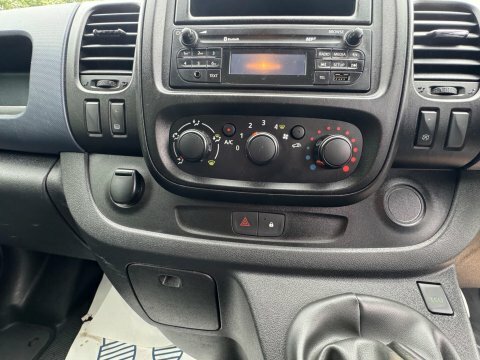 Vauxhall Vivaro Cdti 2900 Ecoflex Panel White #25