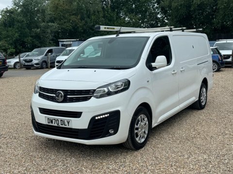 Vauxhall Vivaro 1.5 Turbo D White #6
