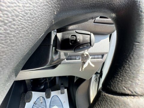 Peugeot Expert Mpv White #43