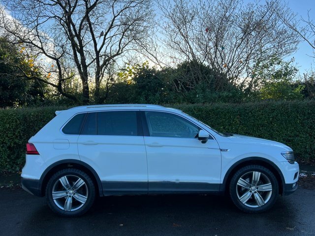 Volkswagen Tiguan 2.0 Tdi Sel Suv 4Motion Euro 6 KN67PHF White #3
