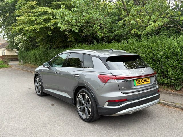 Audi Q4 E Tron 35 S Line Suv 55Kwh 170 Ps Grey #5