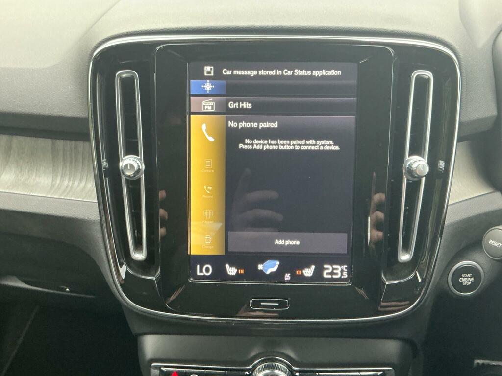 Volvo XC40 T3 R-design Black #36