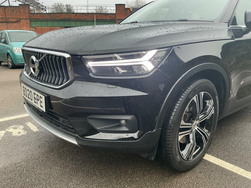 Volvo XC40 T3 R-design Black #47