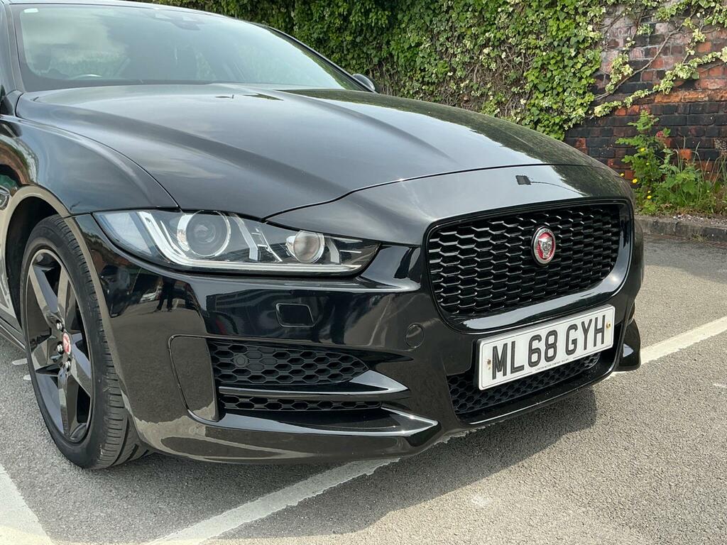 Jaguar XE 2.0I Gpf R-sport Euro 6 Ss Black #3