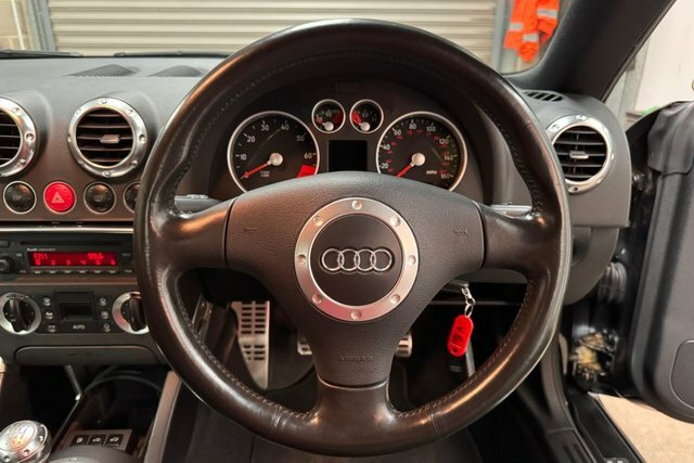 Audi TT Black Edition Grey #18