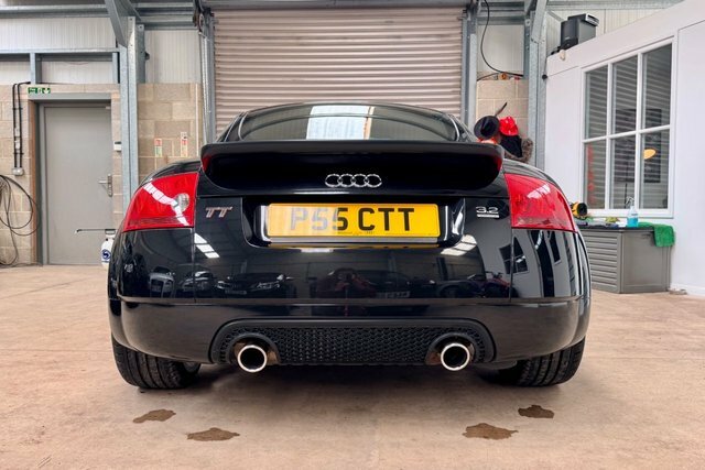 Audi TT Black Edition Grey #13