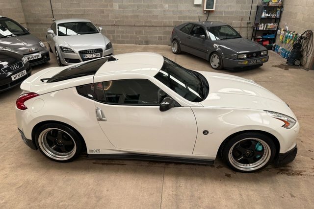 Nissan 370Z Z 3.7 V6 Gt Coupe Euro 5 328 Ps White #4