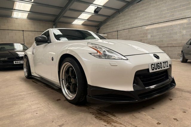 Nissan 370Z Z 3.7 V6 Gt Coupe Euro 5 328 Ps White #3