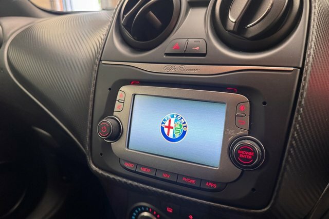 Alfa Romeo MiTo 0.9 Tb Twinair 105 Distinctive Black #26