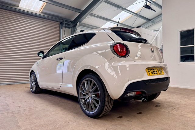 Alfa Romeo MiTo 1.4 Tb Multiair Quadrifoglio Verde Hatchback P Black #3