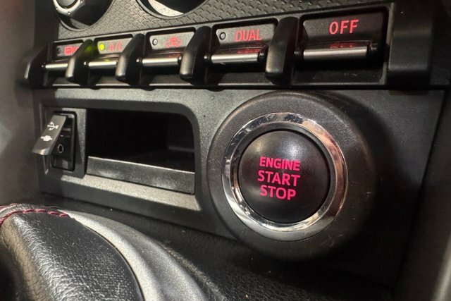 Toyota GT86 2.0 Boxer D-4s Black #16