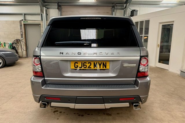 Land Rover Range Rover Sport 3.0 Sd V6 Sport Suv Grey #6