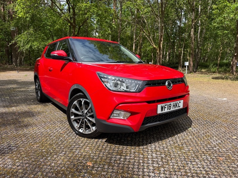 SsangYong Tivoli Elx Red #2