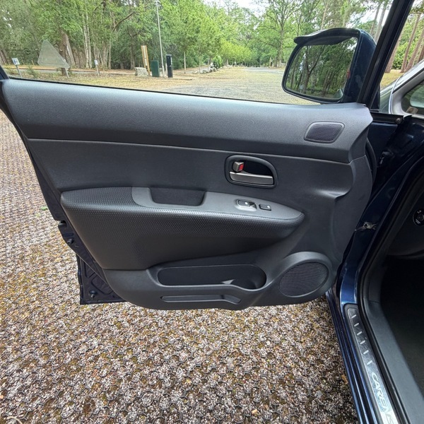 Kia Carens 2.0 Crdi Ls Silver #22