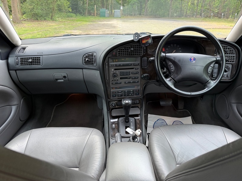 Saab 9-5 T Arc LA04CYE Black #3