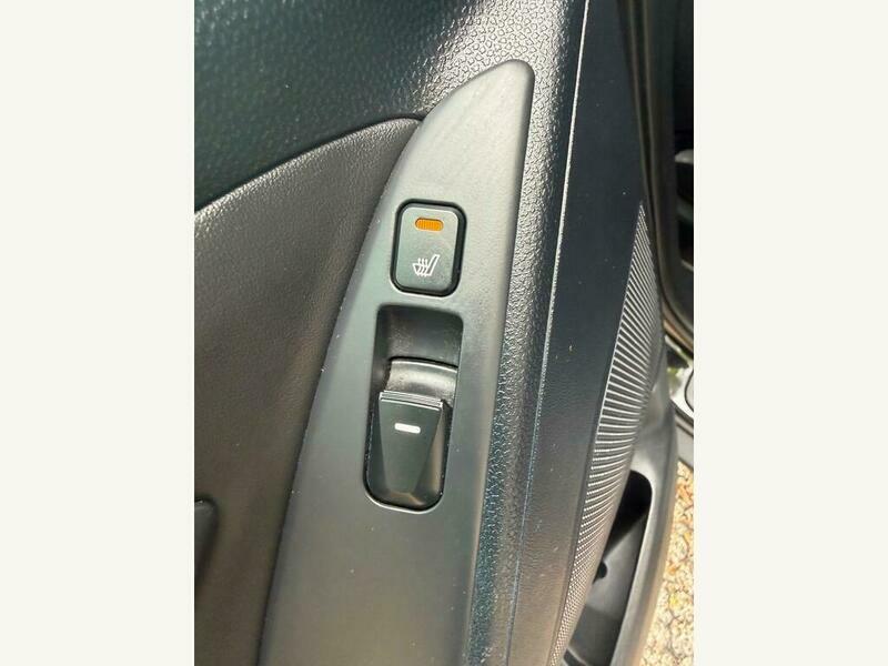 Hyundai Ix35 2.0 Crdi Premium 2Wd Silver #34