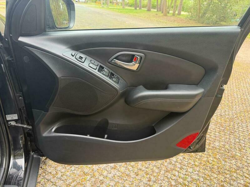 Hyundai Ix35 2.0 Crdi Premium 2Wd Silver #24