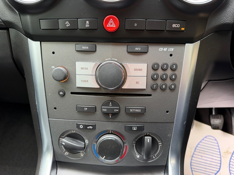 Vauxhall Antara 2.2 Exclusiv Cdti 4Wd 161 Bhp White #36