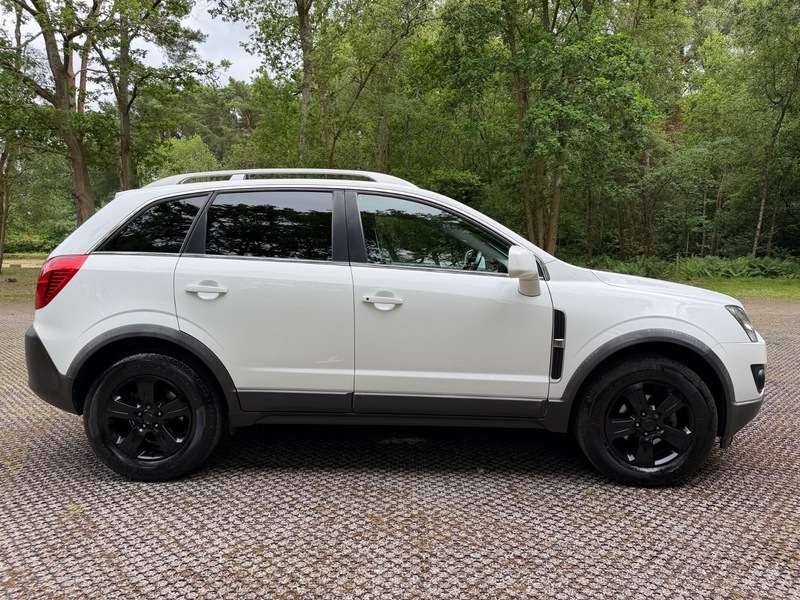 Vauxhall Antara Exclusiv Cdti S S White #6
