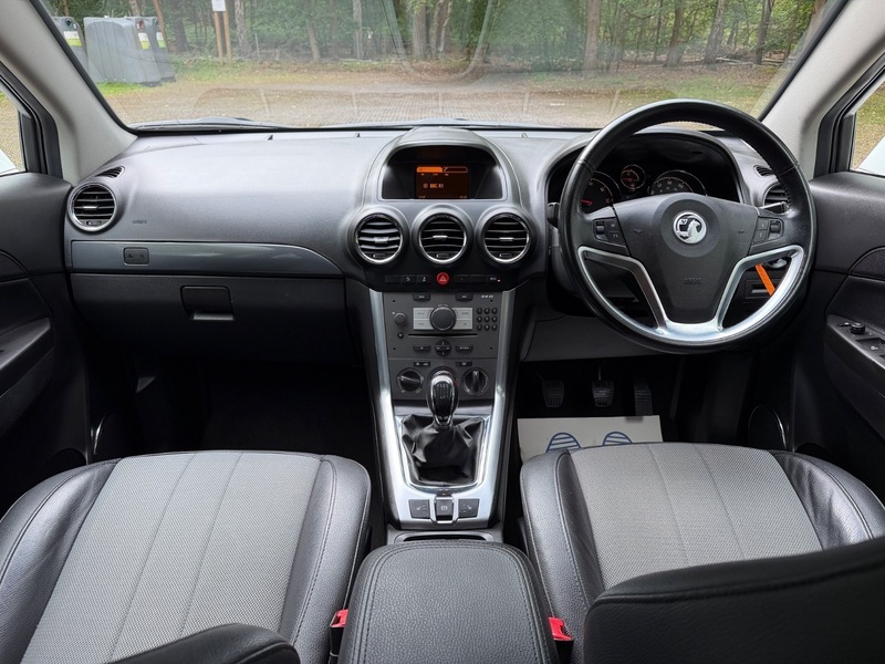 Vauxhall Antara Exclusiv Cdti S S White #3