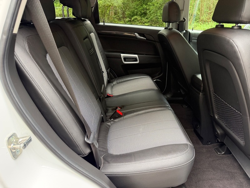 Vauxhall Antara Exclusiv Cdti S S White #4