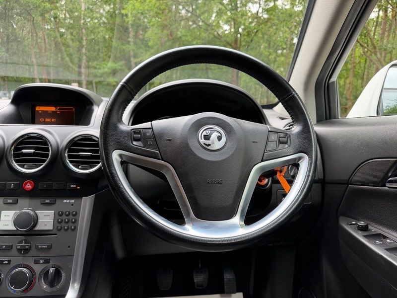 Vauxhall Antara 2.2 Exclusiv Cdti 4Wd 161 Bhp White #28