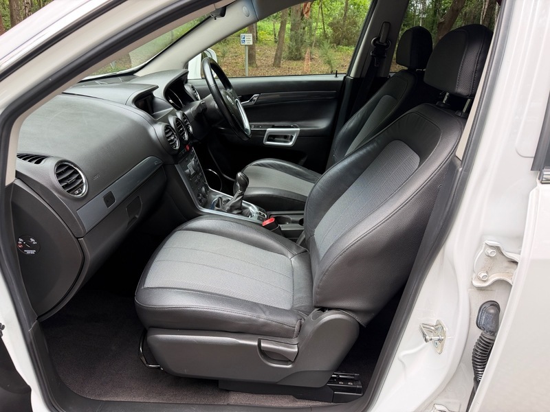 Vauxhall Antara 2.2 Exclusiv Cdti 4Wd 161 Bhp White #18