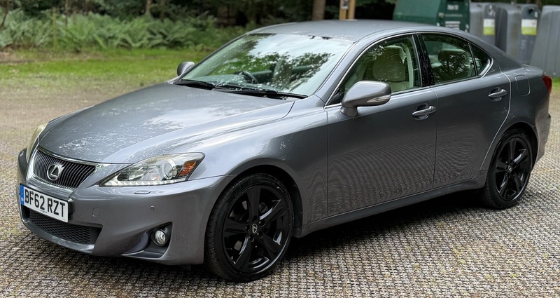 Lexus IS Saloon 2.5 250 V6 Advance Euro 5 201212 Black #14