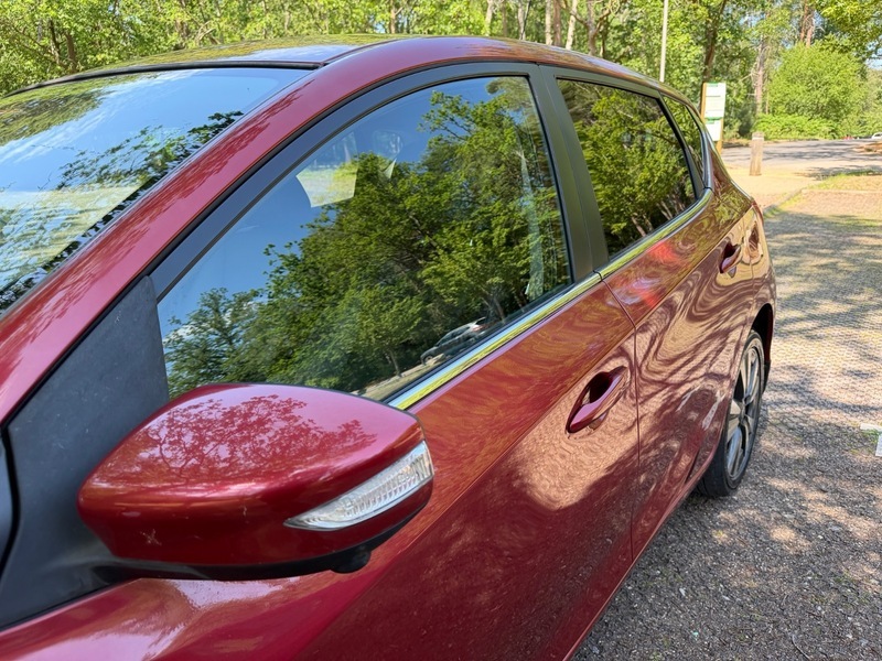 Nissan Pulsar Visia White #41