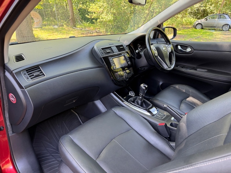 Nissan Pulsar Visia White #21