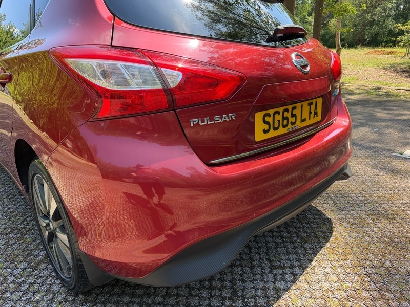 Nissan Pulsar Visia White #45