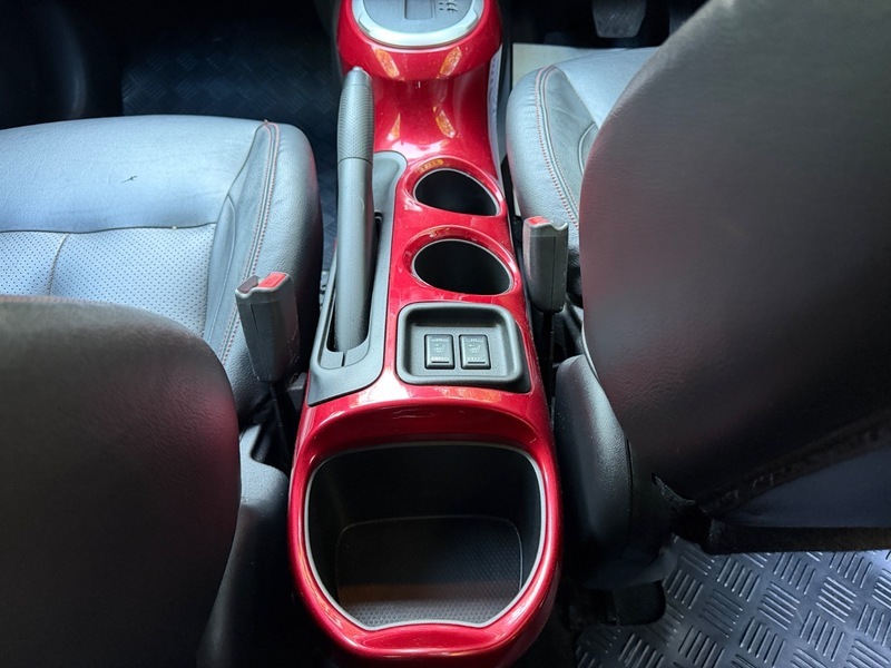 Nissan Juke Suv Red #30