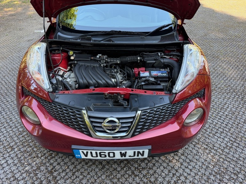 Nissan Juke Suv Red #54